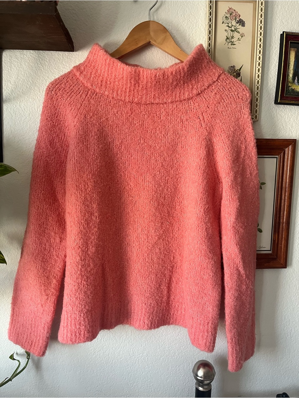 ANTHROPOLOGIE MOTH Boucle Mockneck Pullover - Soft Pink Size M, Wool/Alpaca